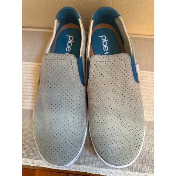 PLAE Marten Slip-on Sneakers in Limestone Men\'s Size 9.5
